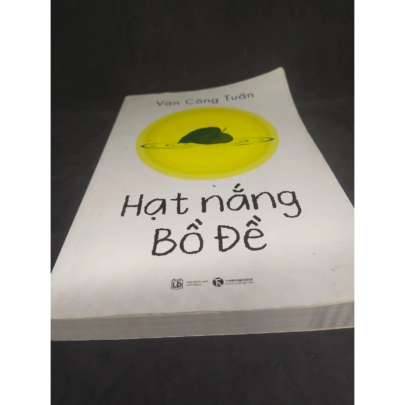 Hạt nắng bồ đề mới 80% (cong nhẹ) HCM2812 910655