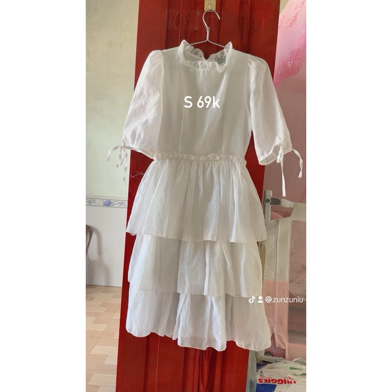 Đầm xoè 3 tầng cổ xếp ly 521429