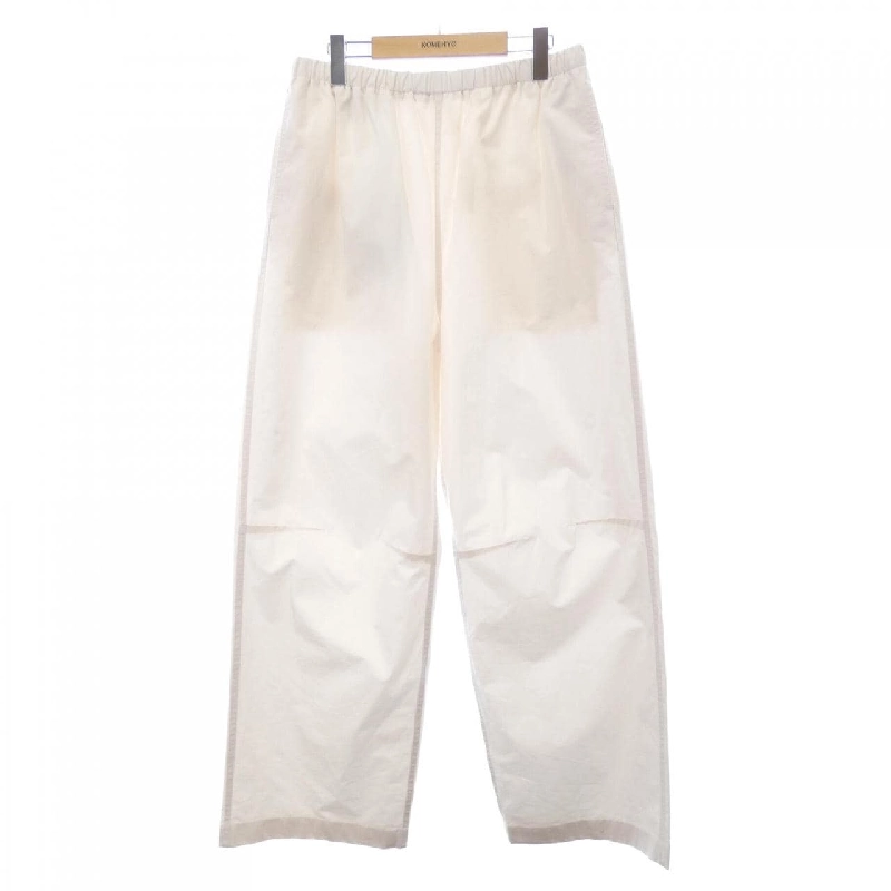 Quần GUCCI - Hàng hiệu Authentic 890989