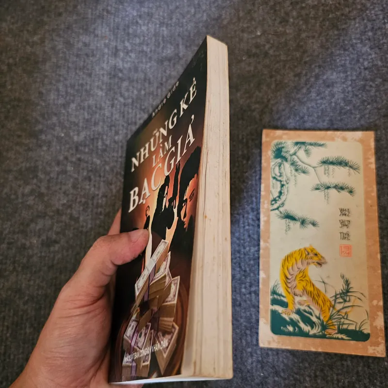 Bọn làm bạc giả - Andre Gide 736220