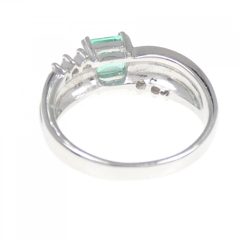 Nhẫn Emerald 0.85CT 673152