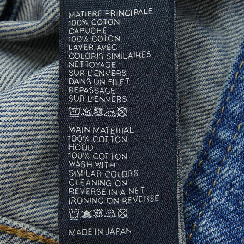 Áo khoác CELINE TRUCKERJACKET IN UNION WASHI DENIM 2Q840930F - Hàng hiệu Authentic 822215