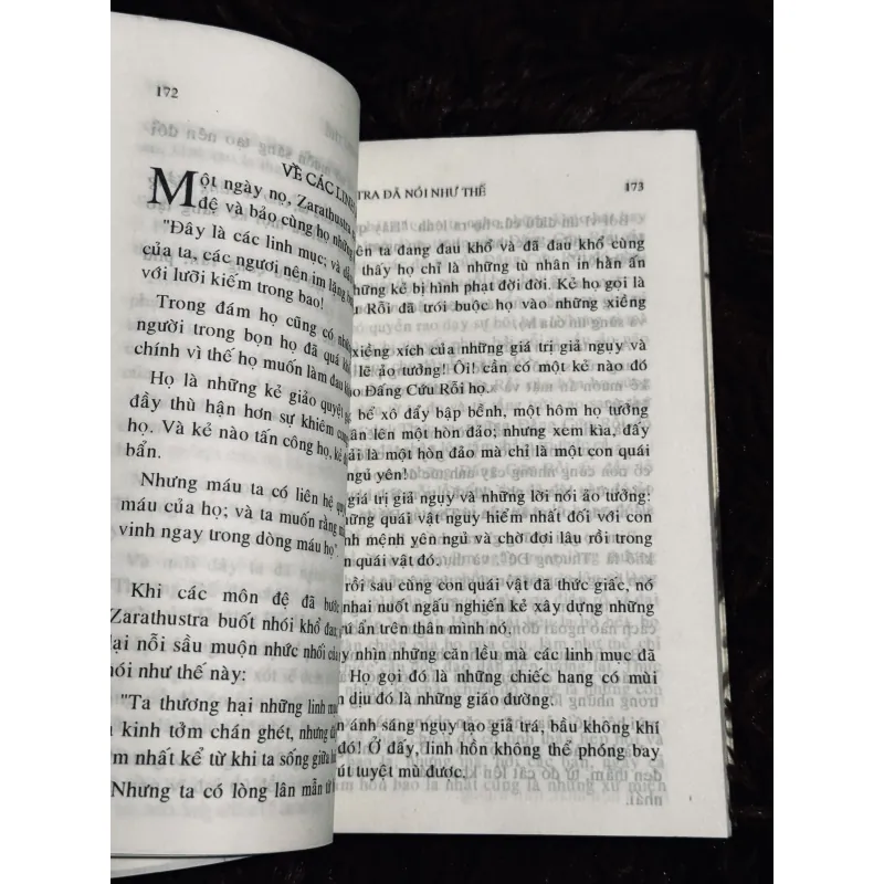 Combo Zarathustra + Kẻ phản Kito 932427