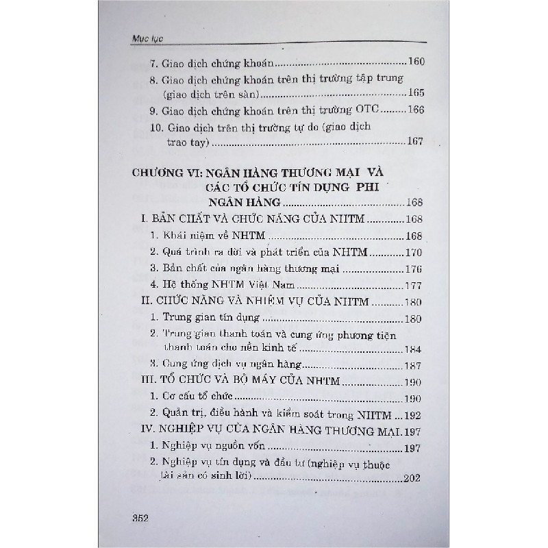 Tiền Tệ Ngân Hàng 8154