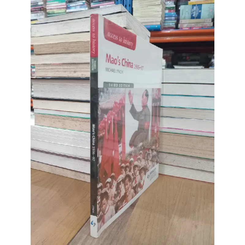 Mao's China 1936-97 - Michael Lynch 695597