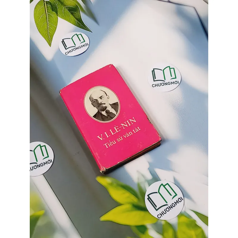 [MIỄN PHÍ BỌC SÁCH] V.I. Lê-nin - Tiểu Sử Vắn Tắt 749555