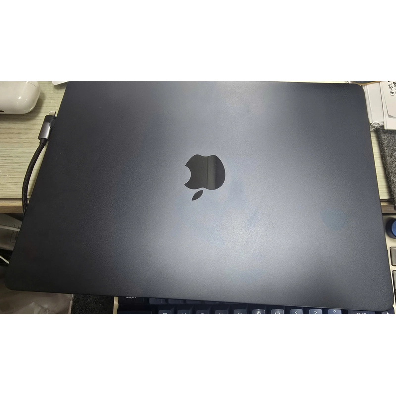 Macbook Air M2 13" 8-256gb pin 90% 537347