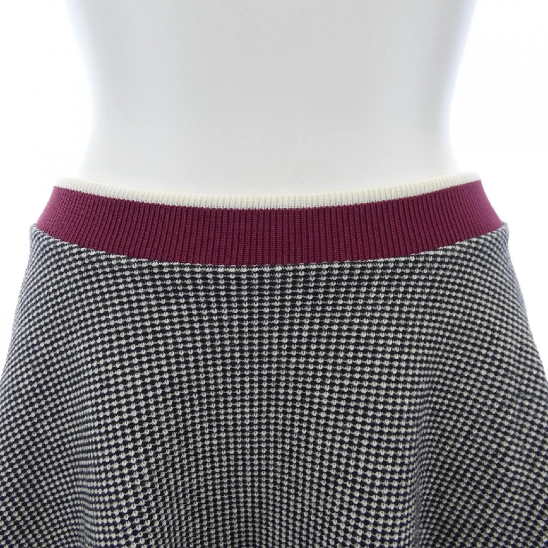 【Coupon対象】Miu Miu MIU MIU chân váy 653858