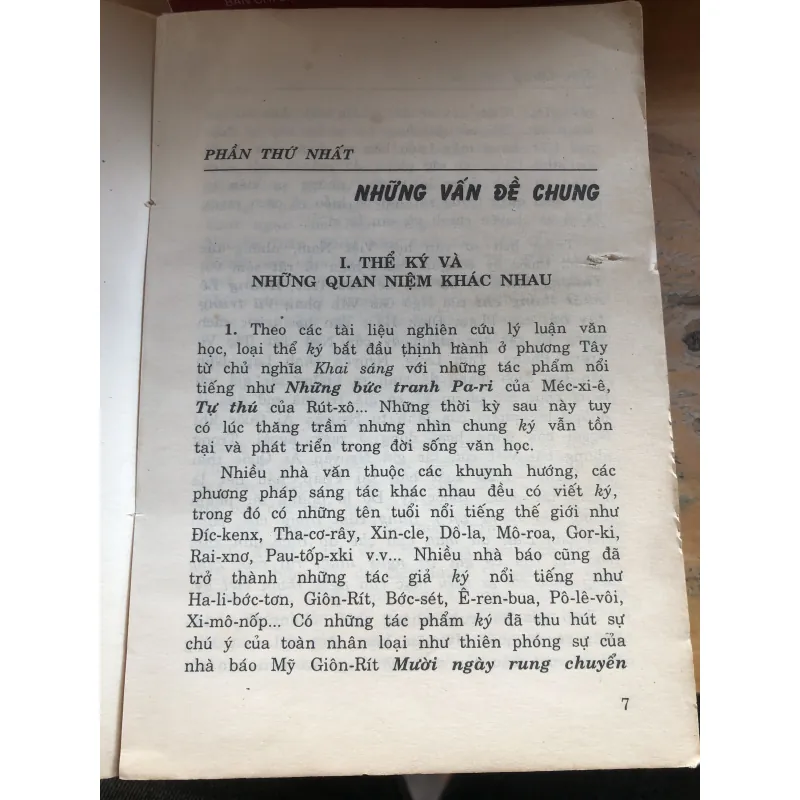 Các thể ký báo chí 1021472