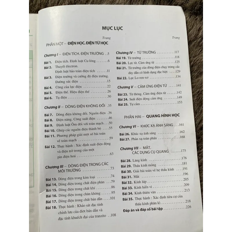 Vật lí 11 cơ bản  603178