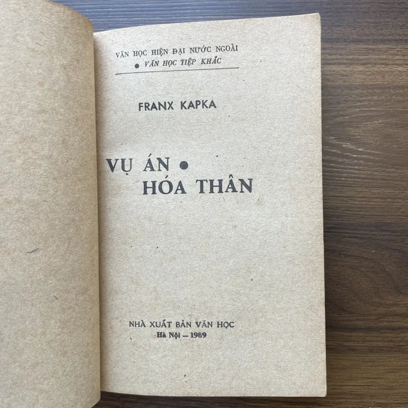 Vụ án hoá thân - Franx Kapka 977656
