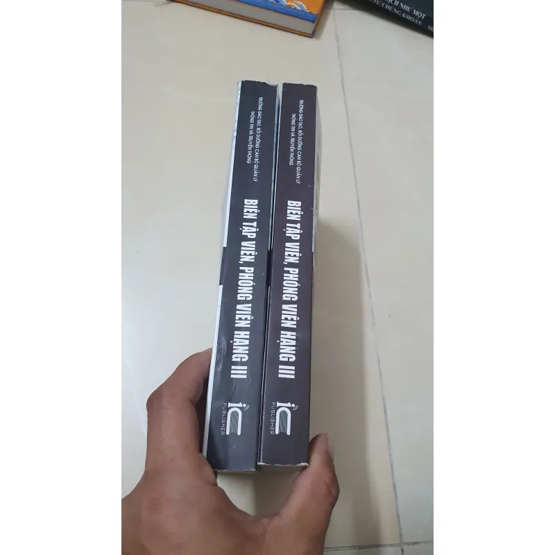 PHÓNG VIÊN HẠNG 3 1045420