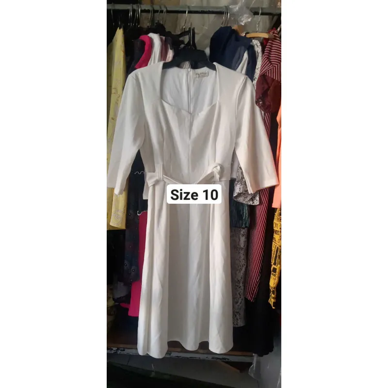 Đầm trắng Miss Selfudg size 10 989511