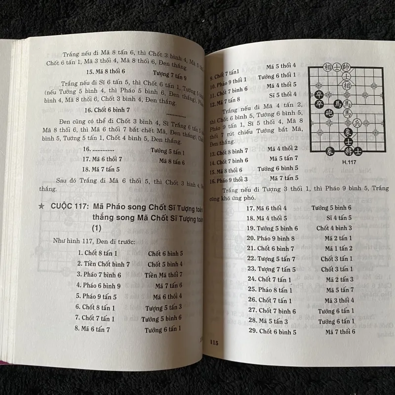 bộ sách "Thuật Dụng Quân" do tác giả Công Sĩ biên soạn 1045983