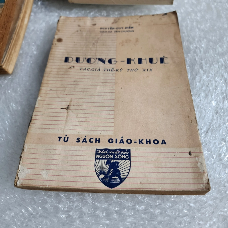 Dương Khuê tác giả thế kỷ thứ XIX | Nguyễn Duy Diễn | 1956 448711
