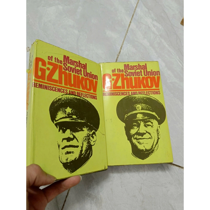 Nhớ lại và suy nghĩ - Hồi ký Nguyên soái Zhukov (Sách ngoại văn tiếng anh - Full 2 tập) 522330