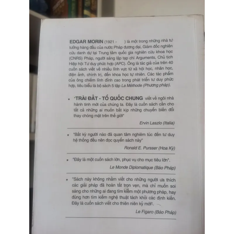 TRÁI ĐẤT TỔ QUỐC CHUNG - EDGAR MORIN 931676