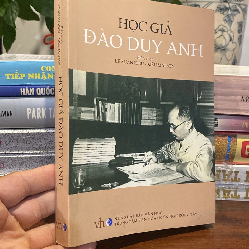 HỌC GIẢ ĐÀO DUY ANH 499802