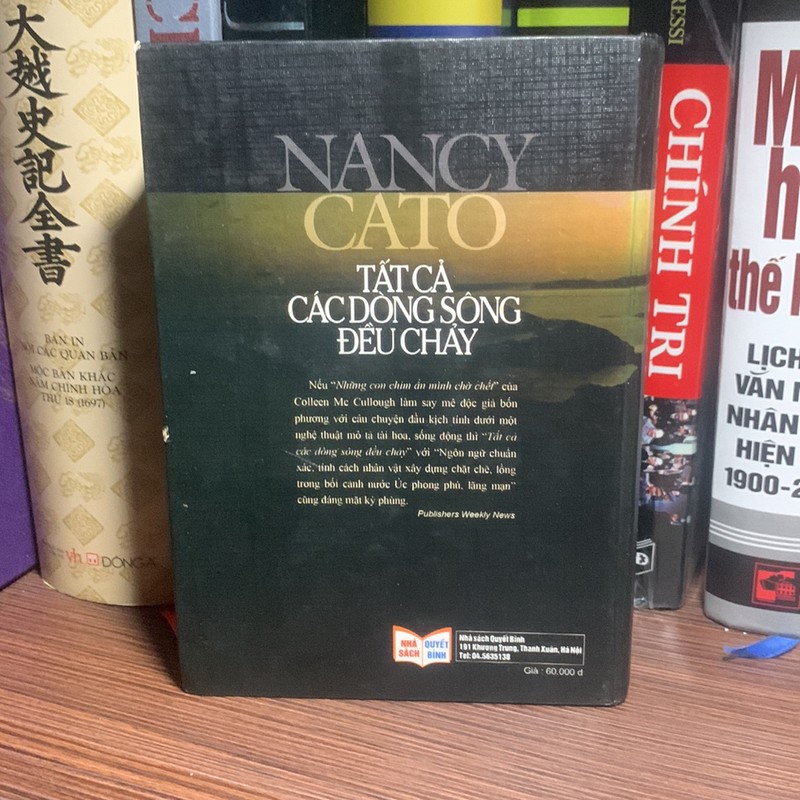 Tất Cả Các Dòng Sông Đều Chảy- bìa cứng 162433