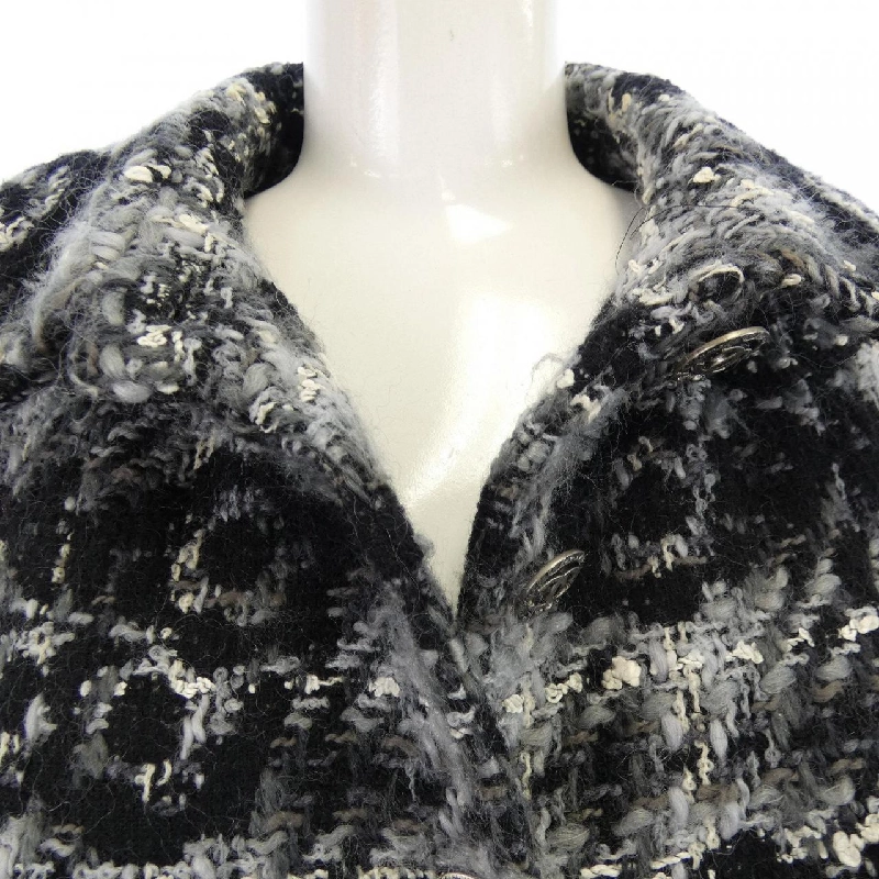 Áo khoác CHANEL P26844V17315 05A 627352