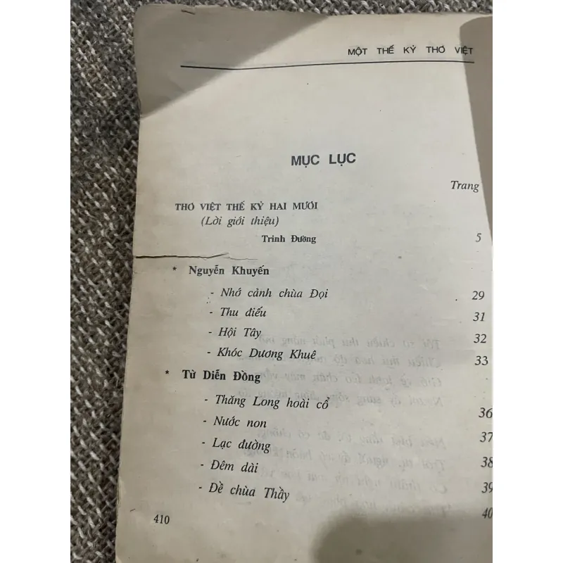 Một thế kỷ Thơ Mới  1029021