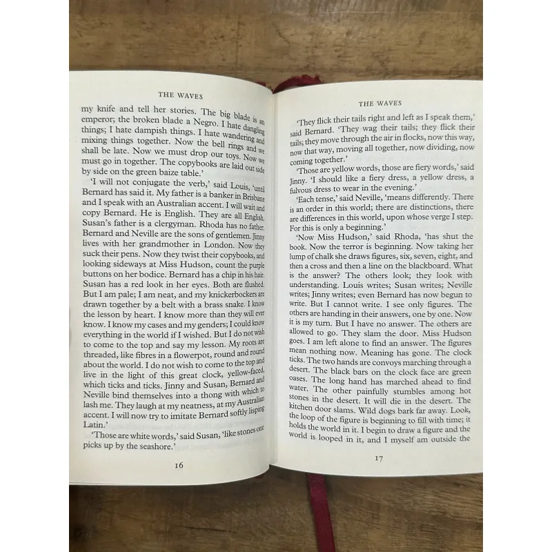 The Waves - Virginia Woolf 737074