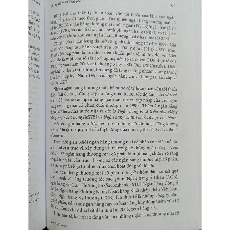 KINH TẾ VIỆT NAM THĂNG TRẦM VÀ ĐỘT PHÁ - PHẠM MINH CHÍNH & VƯƠNG QUÂN HOÀNG 195486