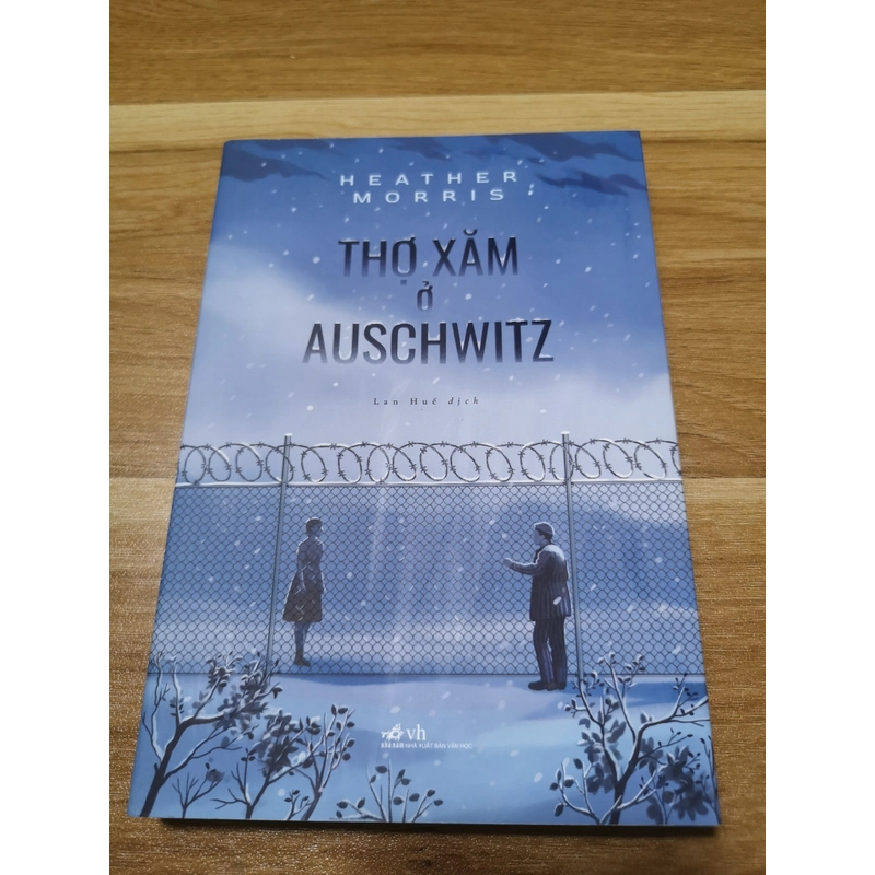 Thợ xăm ở Auschwitz- Heather Morris 519403