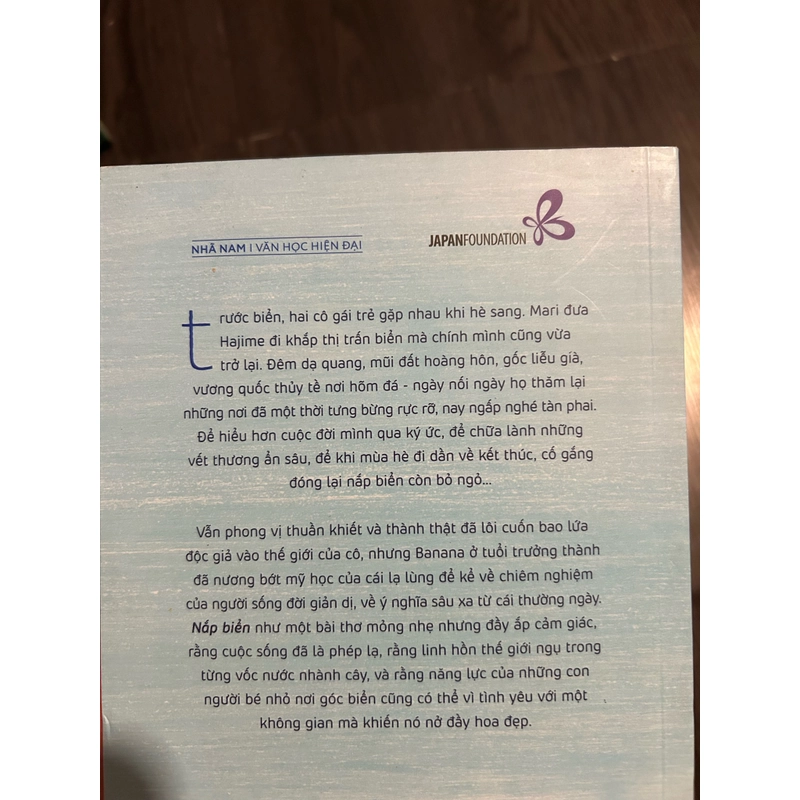 Nắp biển - Banana Yoshimoto 357235