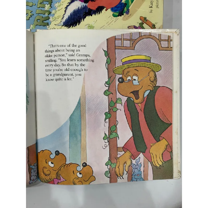 The Berenstain Bears and the Week at Grandma's – Stan & Jan Berenstain 559695