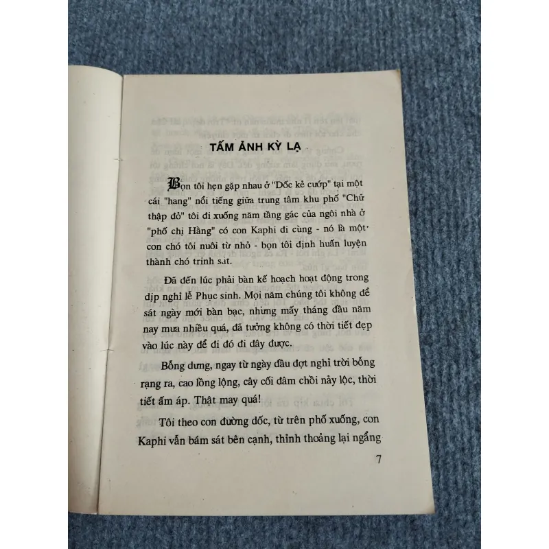 TIẾNG HÚ TRONG ĐÊM - B.J BONZON 574277