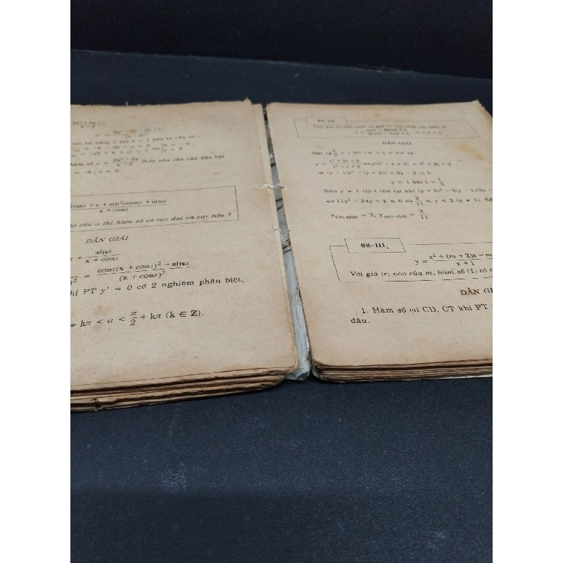 Giải bộ đề thi tuyển sinh môn toán theo chủ đề tập 1 giải tích mới 50% bung gáy, rách bìa, rách gáy, ố vàng, bẩn bìa, có chữ ký, chữ viết 1996 HCM1710 Phan Thanh Quang, Nguyễn Vĩnh Cận, Lê Khắc Bảo, Nguyễn Khắc GIÁO TRÌNH, CHUYÊN MÔN 917550