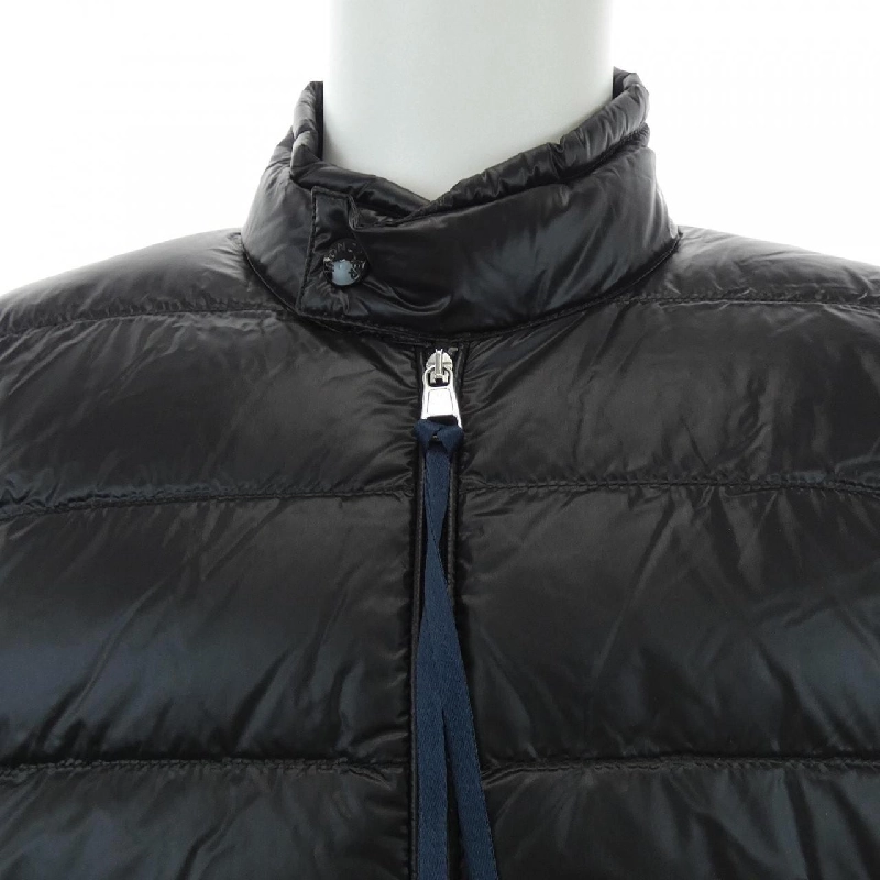 Moncler MONCLER 10919B00016 M1131 Áo khoác lông - Hàng hiệu Chính hãng 892298