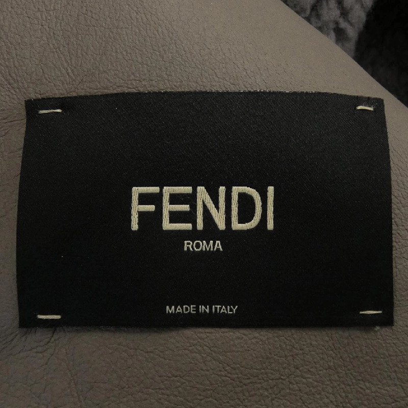 【Mã giảm giá】Áo khoác lông cừu FENDI 640049