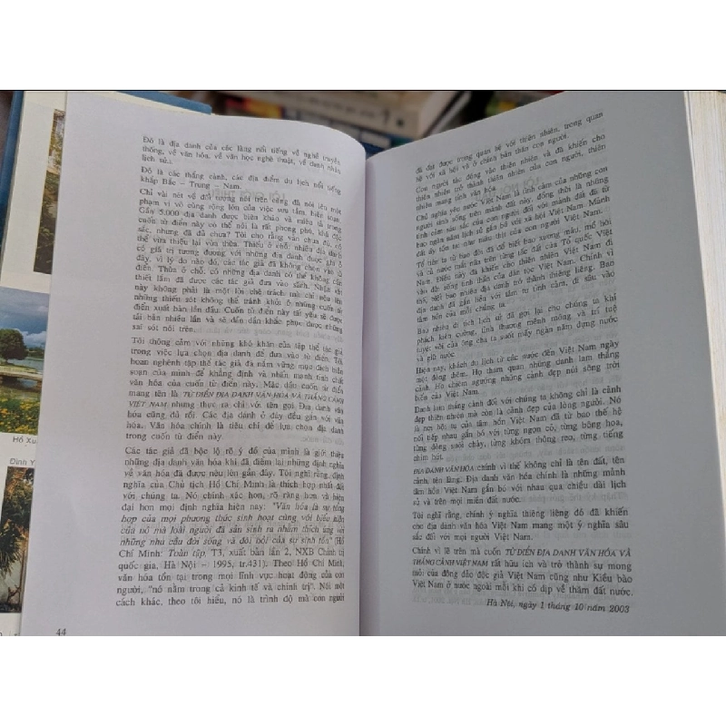 Từ điển địa danh văn hóa và thắng cảnh Việt Nam - Nguyễn Như Ý, Nguyễn Thành Chương, Bùi Thiết 565445