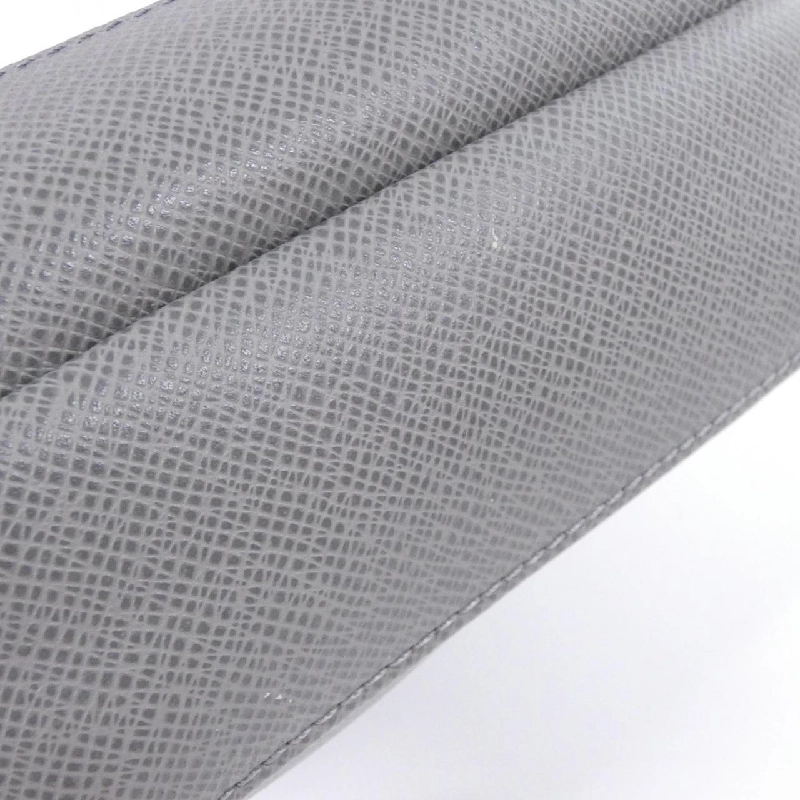 Túi đeo chéo Louis Vuitton Taiga Avenue M30801 612706