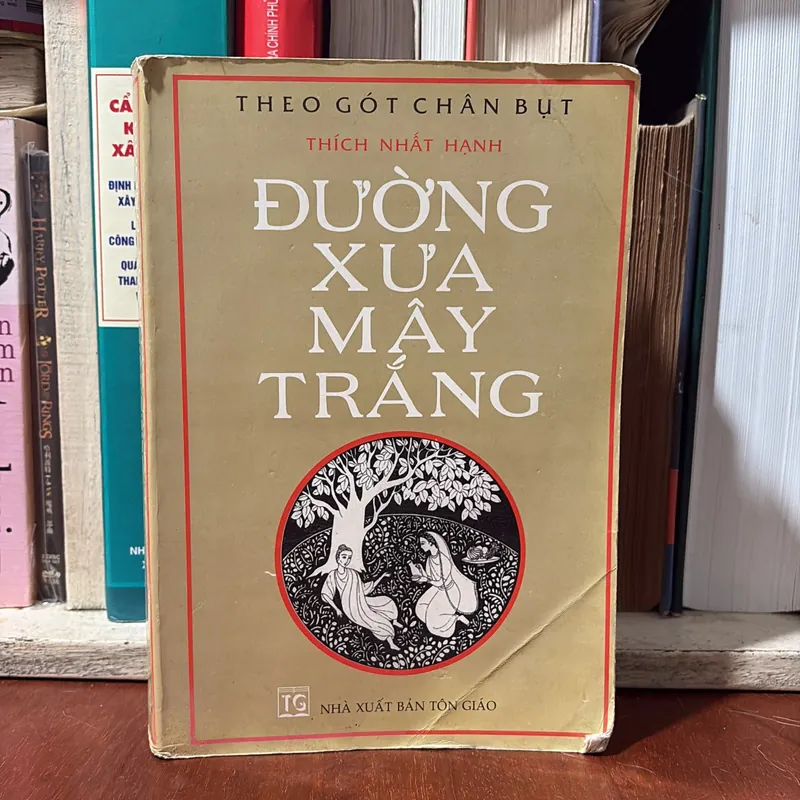 II Sách Phật Giáo: Đường Xưa Mây Trắng - Thích Nhất Hạnh - 2005 738882