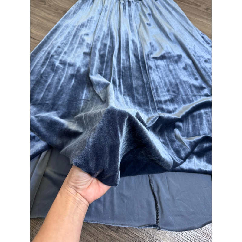 Đầm và váy,quần Jean thụng nữ đẹp,chất sịn giá rẻ 447045
