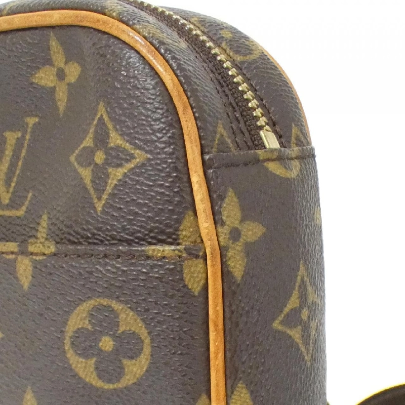 Túi đeo vai Louis Vuitton Monogram Pochette Gange M51870 611512