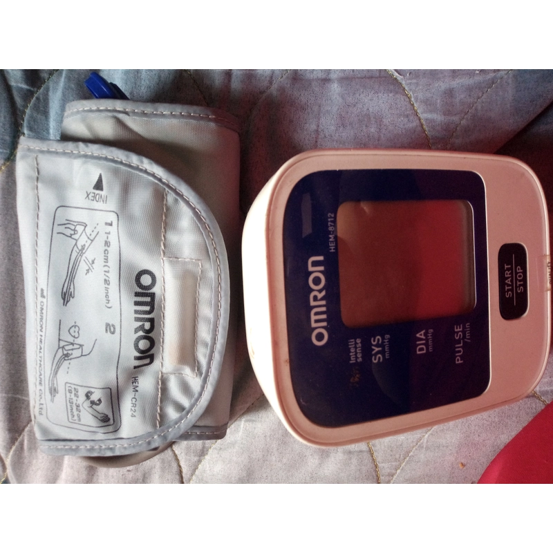 Máy đo nhịp tim huyết áp Omron 460676