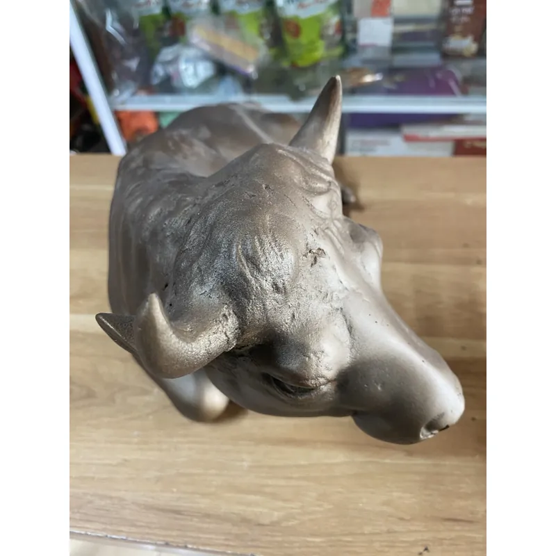 Bò, hay trâu kiem loại? 719402