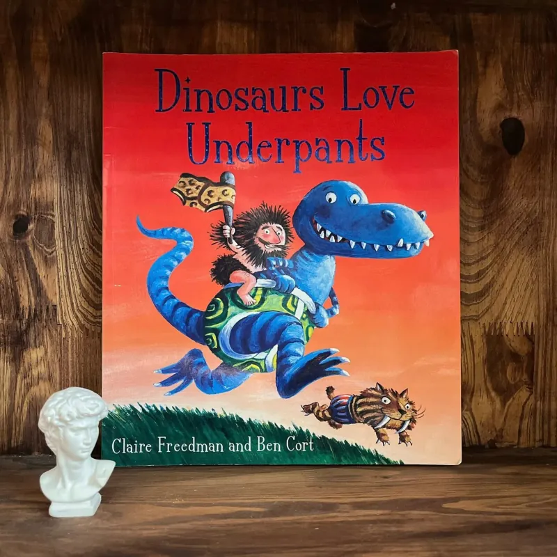 Dinosaurs Love Underpants 974988