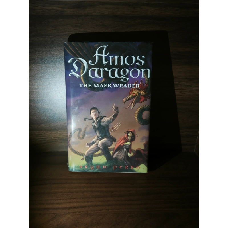 Ngoại văn The Mask Wearer (Amos Daragon,#1) - Bryan Perro 548286