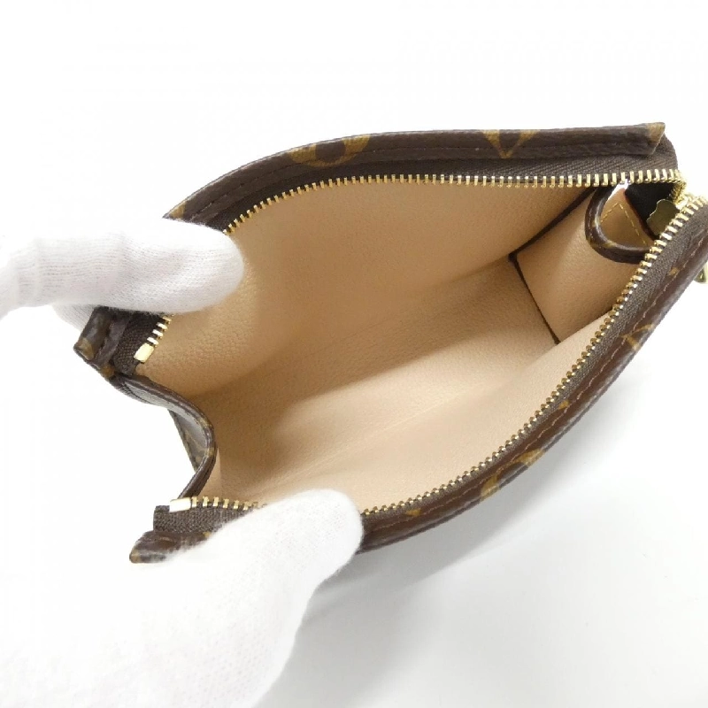 Túi xách Louis Vuitton Monogram Poche Toile 15cm M47546 623433