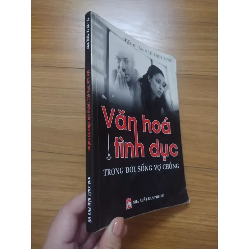 Sách: Văn hoá tình dục trong đời sống vợ chồng - TG: TS BS Lê Thuý Tươi 932528
