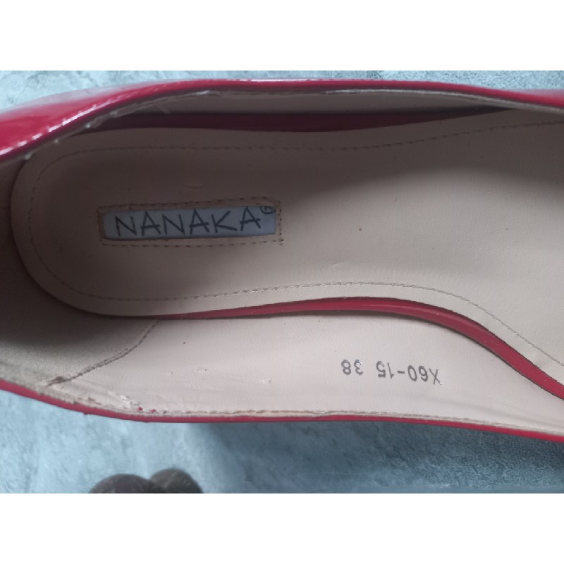 Giày nữ size 38, 39 chân mỏng 9954