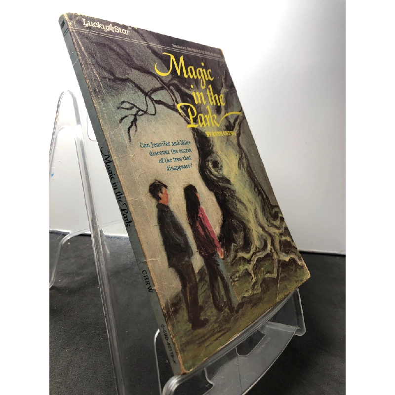Magic in the Park mới 75% ố vàng Ruth Chew HPB1508 NGOẠI VĂN 458578