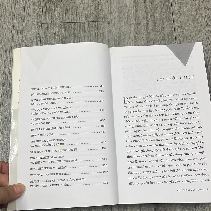 Nguyễn trần bạt- đối thoại với tương lai bộ 2 tập. 3a4 542824