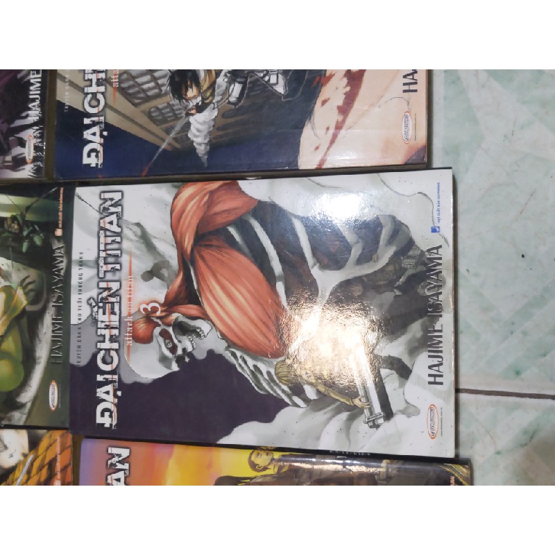 Attack on Titan 1-11  14679