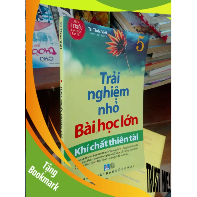 (TẶNG BOOKMARK) Khí chất thiên tài - Tri Thứ Việt 2011 Sách kỹ năng RBK-AK19 945952